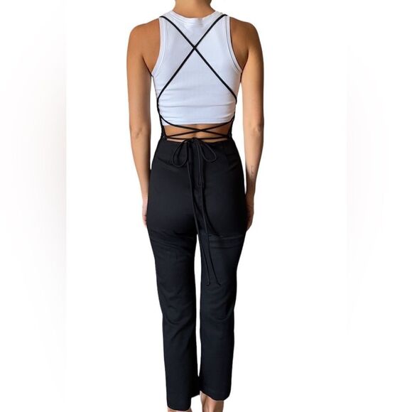 Reformation Black Jumpsuit Open Back Cropped Size 2P - Picture 5 of 10